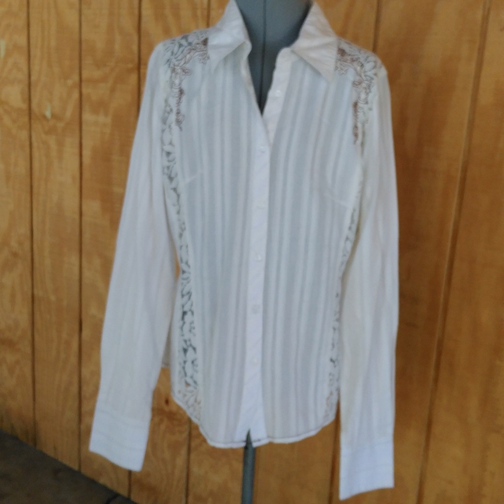Long Sleeve Lacy Blouse Large